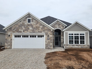 5684 N Kestrel Cir, Appleton, WI 54913