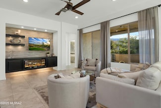 62897 E Thunder Rock Dr, Tucson, AZ 85739