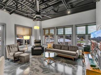 43 S Broad St Unit 305, Brevard, NC 28712