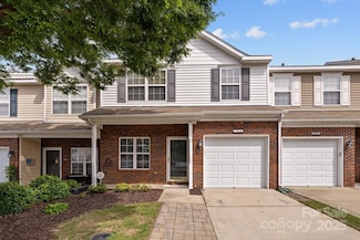 104 Clydesdale Ct, Matthews, NC 28104
