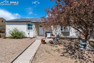 514 Crest St, Fountain, CO 80817