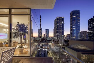 1747 Leonard St Unit 802, Dallas, TX 75201