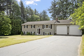 5 Stony Brook Rd, North Chelmsford, MA 01863