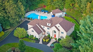 29 Coppermine Rd, Topsfield, MA 01983