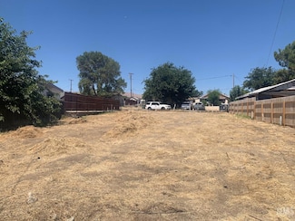 110 Rose Ave, Taft, CA 93268