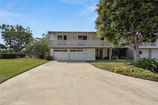 2010 Vista Cajon, Newport Beach, CA 92660