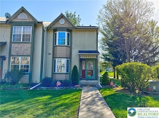 116 Commonwealth Dr, Bethlehem, PA 18020