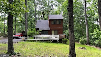 28 Myrtle Dr, Gerrardstown, WV 25420