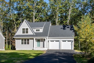 154 Tamrox Dr, Arundel, ME 04046