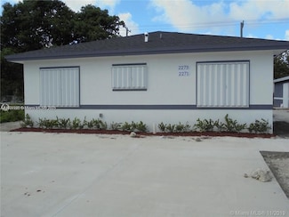 2271 NW 66th St, Miami, FL 33147