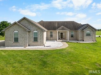 7168 E Andrew St, Oxford, IN 47971
