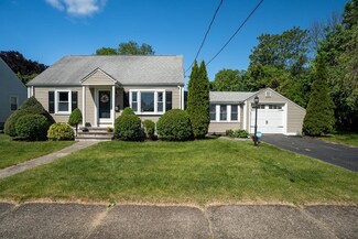 168 Winton St, Springfield, MA 01118