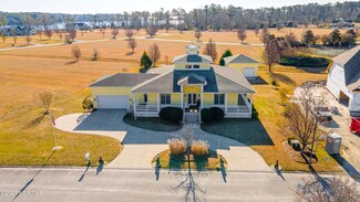 77 Sunshine Dr, Arapahoe, NC 28510