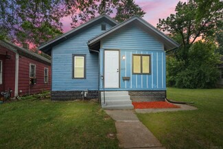 4405 Warsaw St, Fort Wayne, IN 46806
