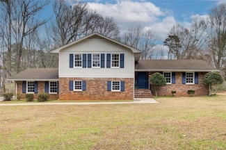 2270 Old Concord Dr SE, Covington, GA 30016