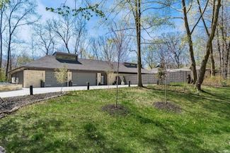 4949 Oldbridge Dr, Columbus, OH 43220