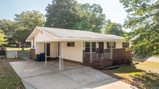 6 Scenic Dr, North Little Rock, AR 72118