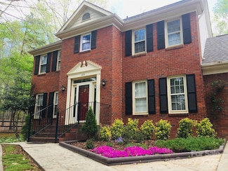 605 Giles Ct, Matthews, NC 28105