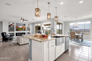 44610 N Sonoran Arroyo Ln, Phoenix, AZ 85087