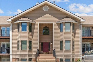 4501 Eli Dr Unit I, Saint Louis, MO 63128