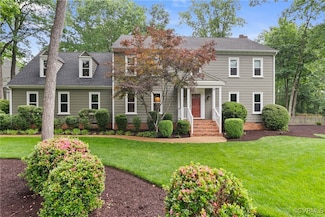 2501 Swanhurst Dr, Midlothian, VA 23113