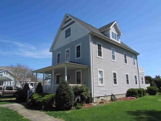 16 Center St, Melfa, VA 23410