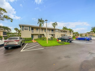 50 Stratford Ln W Unit B, Boynton Beach, FL 33436