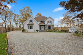 21 Spring House Rd, Pound Ridge, NY 10576
