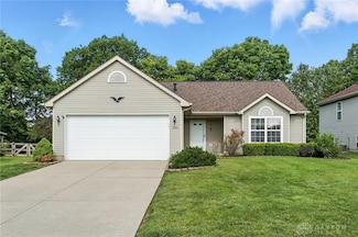 5555 Stone Path Dr, Middletown, OH 45042