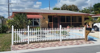 1419 N M St, Lake Worth, FL 33460