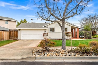 130 Greendale Dr, Los Gatos, CA 95032