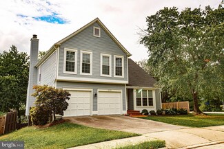 6700 Woodstone Place, Alexandria, VA 22306