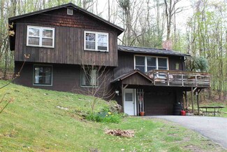 978 Middle Rd, Brattleboro, VT 05301