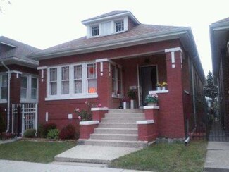 5920 S Richmond St, Chicago, IL 60629