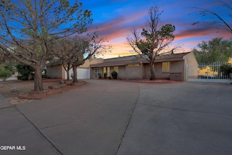 1617 Tommy Aaron Dr, El Paso, TX 79936