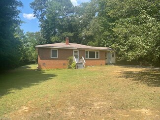 2210 Kery Dr, Greensboro, NC 27408