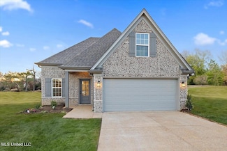 6472 John Hamilton Way E, Olive Branch, MS 38654