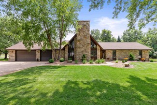 811 Highland Dr, Plover, WI 54467