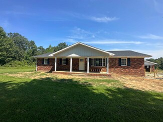 3395 Yarbrough Hill Rd, Manitou, KY 42436