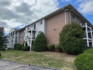 383 Huse Rd Unit 5, Manchester, NH 03103