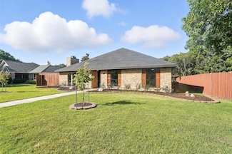 1402 Country Ln, Allen, TX 75002