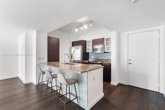 951 Brickell Ave Unit 1105, Miami, FL 33131