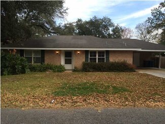 304 Leonie St, Lafayette, LA 70506
