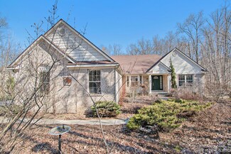 13754 Riker Rd, Chelsea, MI 48118