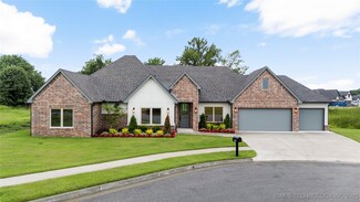2048 E 128th Place S, Jenks, OK 74037