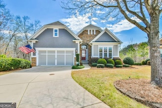 6586 Grove Park Dr, Hoschton, GA 30548