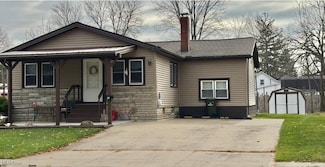 114 Adams St, Wellington, OH 44090