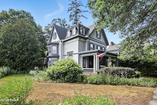 1318 N Main St, Honesdale, PA 18431