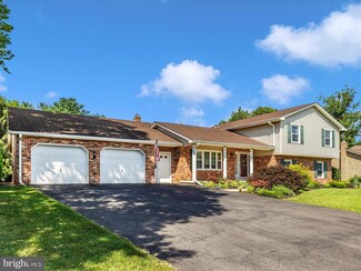 8102 Glendale Dr, Frederick, MD 21702