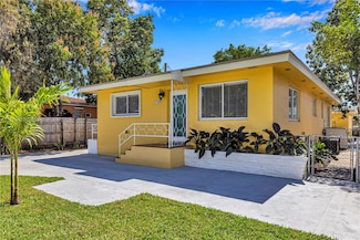 1720 SW 12th St, Miami, FL 33135